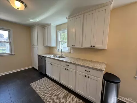 3018 Whittier Ave, Kettering, OH 45420 photo 8