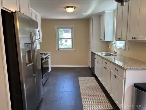 3018 Whittier Ave, Kettering, OH 45420 photo 7