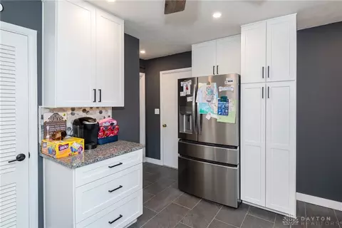 1016 E Stroop Rd, Kettering, OH 45429 photo 16