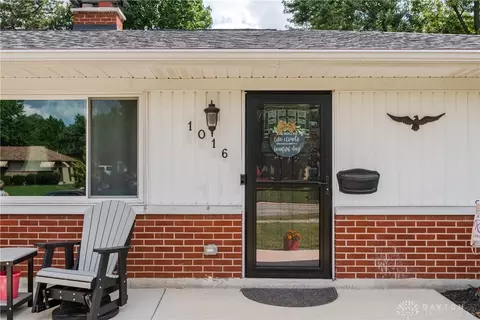 1016 E Stroop Rd, Kettering, OH 45429 photo 4