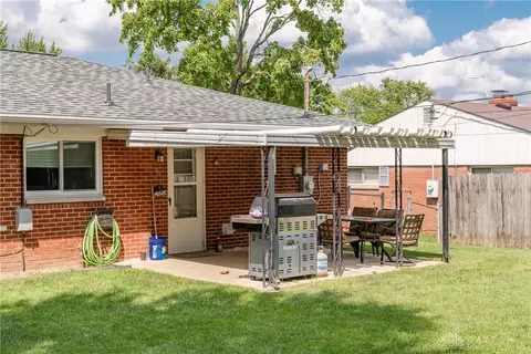 1016 E Stroop Rd, Kettering, OH 45429 photo 35