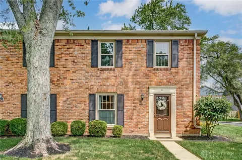 41 Cranston Ct, Dayton, OH 45458
