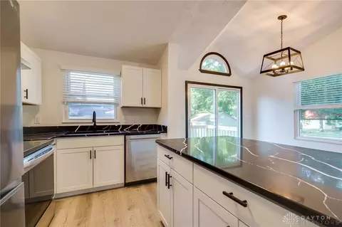 54 Cherry St, Springboro, OH 45066 photo 8