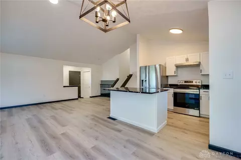 54 Cherry St, Springboro, OH 45066 photo 6