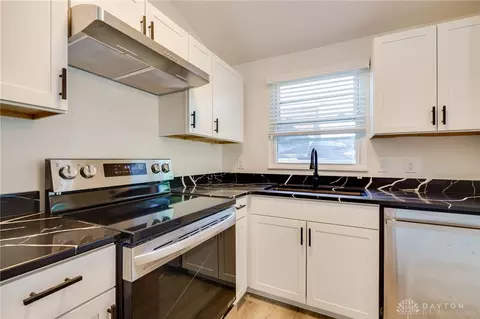 54 Cherry St, Springboro, OH 45066 photo 9