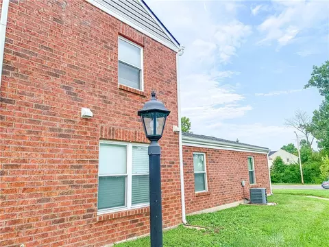 5540 Nantucket Rd, Dayton, OH 45426