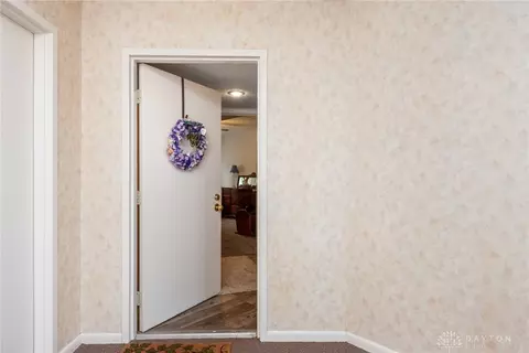 Entry Way - 11545 Regency Square Ct #4, Cincinnati, OH 45231 photo 2 of 2