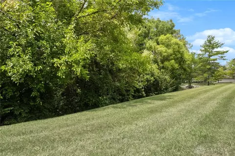 Exterior - 11545 Regency Square Ct #4, Cincinnati, OH 45231 photo 6 of 11