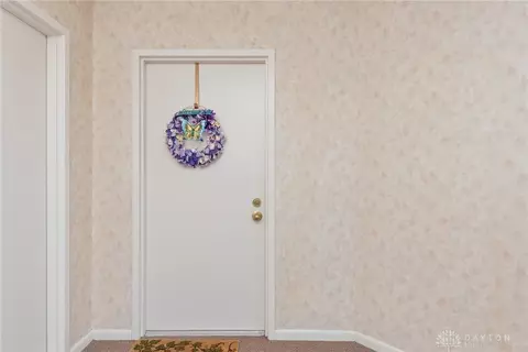 Entry Way - 11545 Regency Square Ct #4, Cincinnati, OH 45231 photo 1 of 2