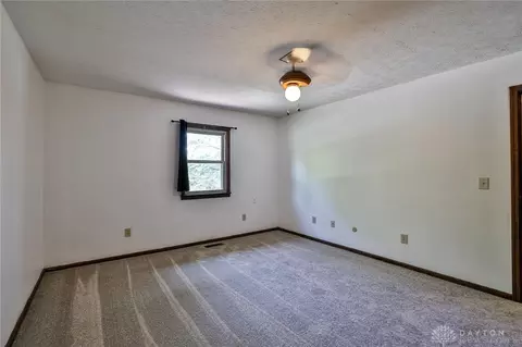 210 Edith Dr, Middletown, OH 45042 photo 37