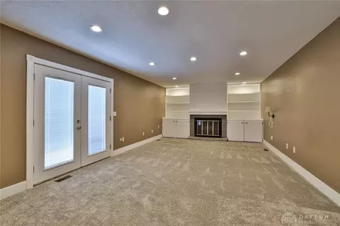 210 Edith Dr, Middletown, OH 45042 photo 10