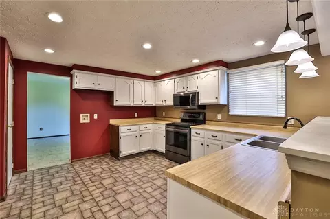 210 Edith Dr, Middletown, OH 45042 photo 14