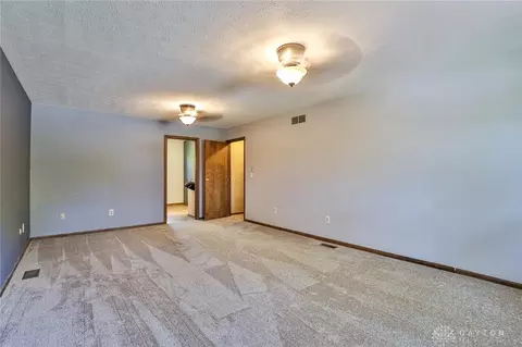 210 Edith Dr, Middletown, OH 45042 photo 20
