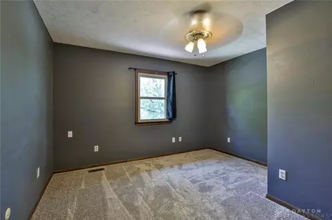 210 Edith Dr, Middletown, OH 45042 photo 25