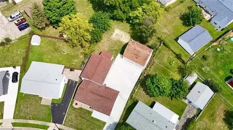 View/Area - 129 E Doris Dr, Fairborn, OH 45324 photo 2 of 8
