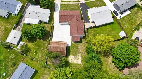 View/Area - 129 E Doris Dr, Fairborn, OH 45324 photo 6 of 8