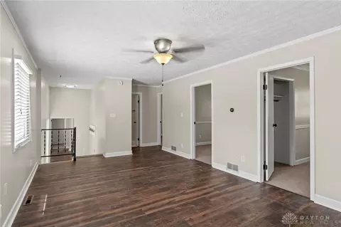Living - 129 E Doris Dr, Fairborn, OH 45324 photo 7 of 8