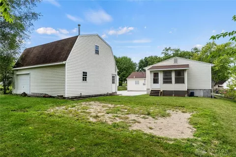 Exterior - 129 E Doris Dr, Fairborn, OH 45324 photo 12 of 12