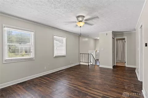Living - 129 E Doris Dr, Fairborn, OH 45324 photo 8 of 8
