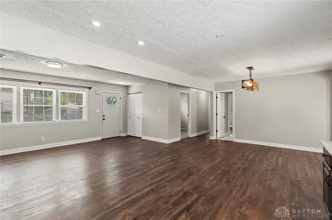 Living - 129 E Doris Dr, Fairborn, OH 45324 photo 5 of 8
