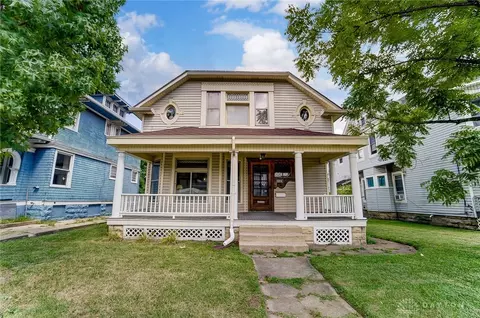 1004 N Limestone St, Springfield, OH 45503
