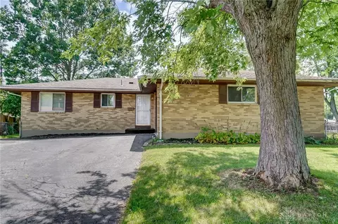 4606 Sumac Ct, Dayton, OH 45417