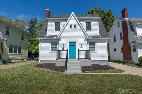 225 Shroyer Rd, Dayton, OH 45419