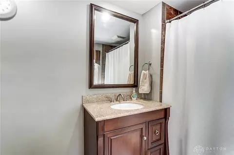 Bath - 3224 Lenox Dr, Kettering, OH 45429 photo 8 of 9