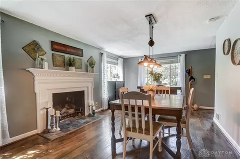 Dining - 3224 Lenox Dr, Kettering, OH 45429 photo 1 of 3