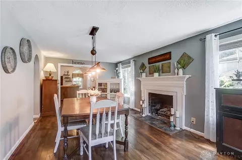 Dining - 3224 Lenox Dr, Kettering, OH 45429 photo 3 of 3