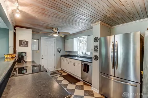 Kitchen - 3224 Lenox Dr, Kettering, OH 45429 photo 1 of 7