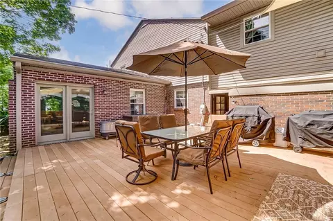 Exterior - 3224 Lenox Dr, Kettering, OH 45429 photo 6 of 16