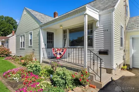 316 Pickrelltown Rd, West Liberty, OH 43357
