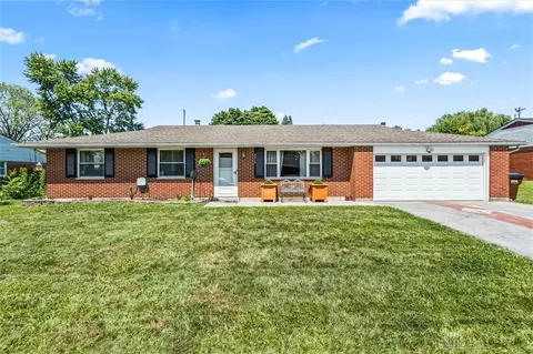 4513 Skylark Dr, Englewood, OH 45322
