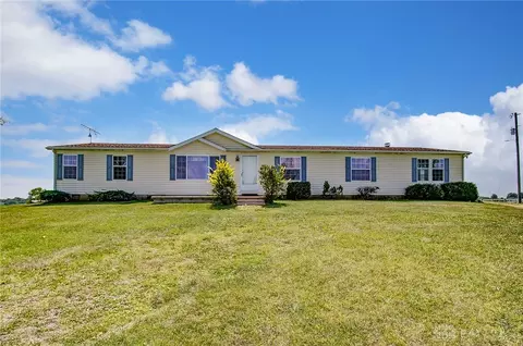 7456 Greenbush Rd, Somerville, OH 45064