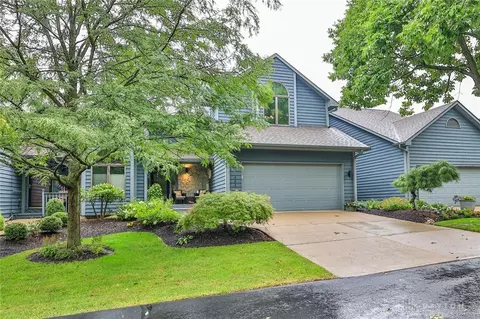 4825 Beechwood Ln, Middletown, OH 45042