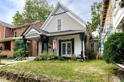 445 East St, Washington Court House, OH 43160