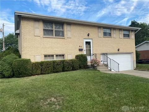 911 Dunaway St, Miamisburg, OH 45342