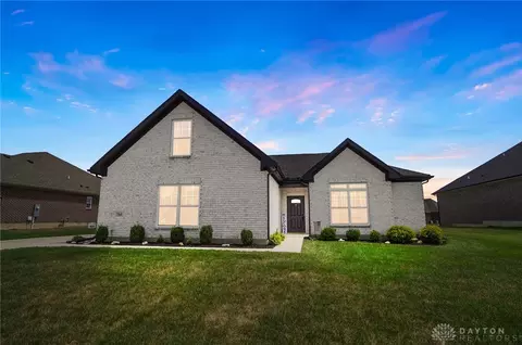 764 Conservation Cir, Fairborn, OH 45324