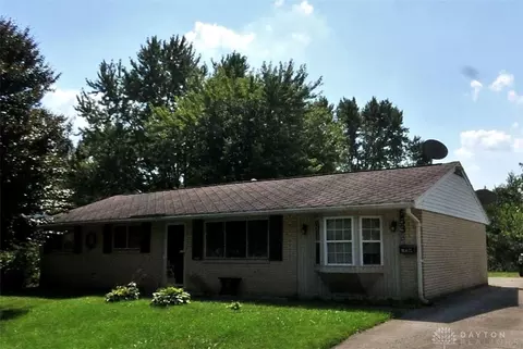 6538 Highbury Rd, Dayton, OH 45424