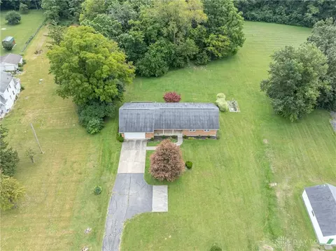 2820 Springfield Xenia Rd, Springfield, OH 45506 photo 6