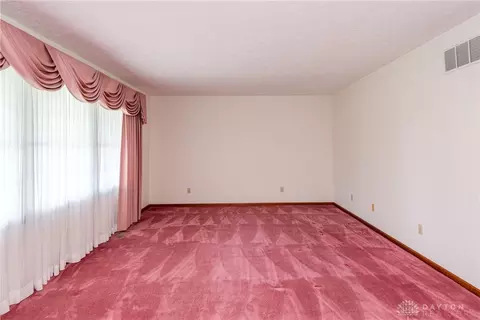 2820 Springfield Xenia Rd, Springfield, OH 45506 photo 8