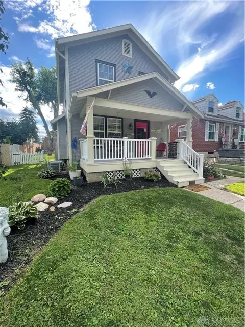 3823 Old Riverside Dr, Dayton, OH 45405