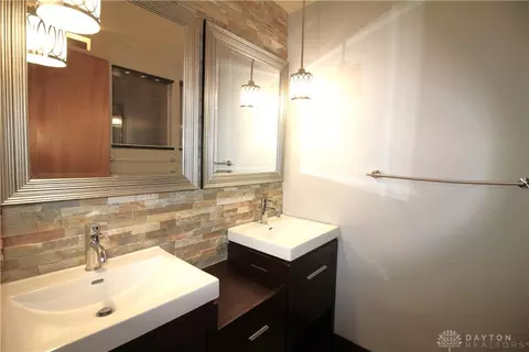 Bath - 5574 Overbrooke Rd, Kettering, OH 45440 photo 2 of 6