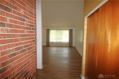 Entry Way - 5574 Overbrooke Rd, Kettering, OH 45440 photo 1 of 2