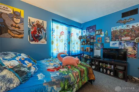 565 Williamsburg Ct, Cincinnati, OH 45244 photo 13