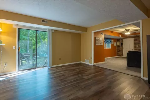 565 Williamsburg Ct, Cincinnati, OH 45244 photo 17