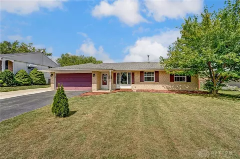 7961 Washington Park Dr, Dayton, OH 45459