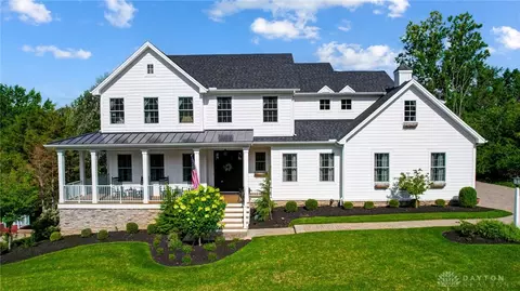 6564 Grants Walk Ln, Washington Township, OH 45459