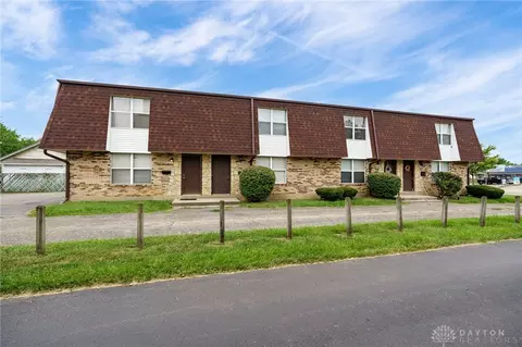 208-214 E Main St, Fairborn, OH 45324